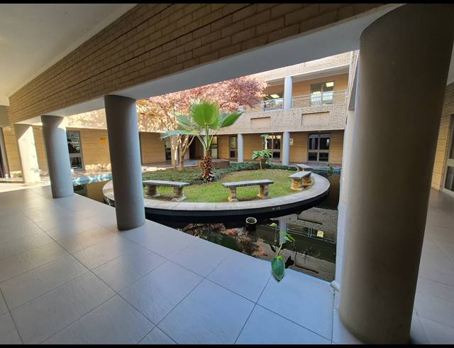73M² OFFICE TO LET IN RIVONIA
